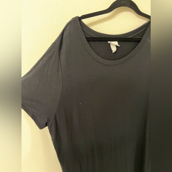Ava & Viv black T-shirt dress - Picture 3 of 3